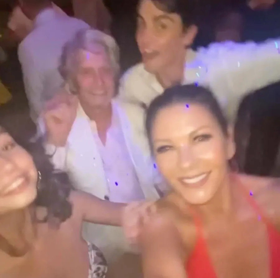 Michael Douglas Catherine Zeta-Jones A Timeline Their Longtime Romance