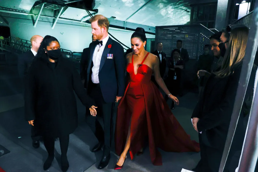Proud Meghan Markle Prince Harry Are All Smiles Salute Freedom Gala
