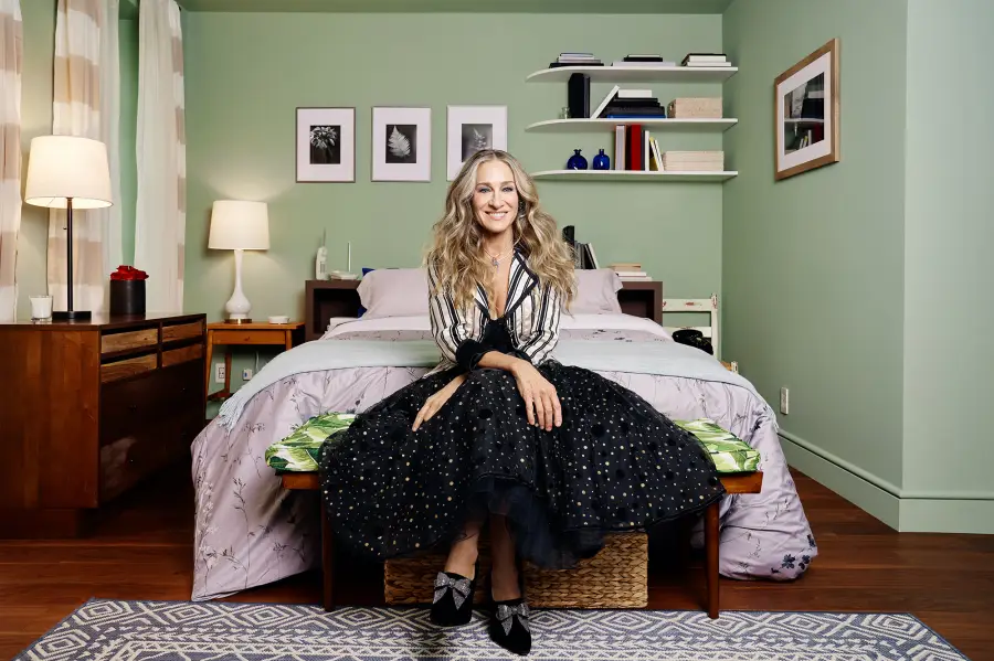 Sarah Jessica Parker and Airbnb Recreated Carrie Bradshaw’s ‘Sex and the City’ Apartment — and You Can Stay In It