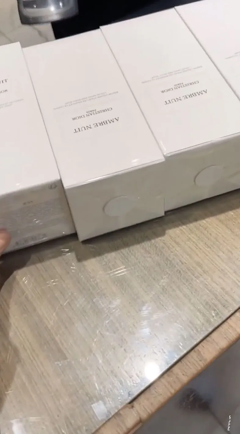 Serena Williams Trolls Sister Venus Williams for Her Shopping Habits