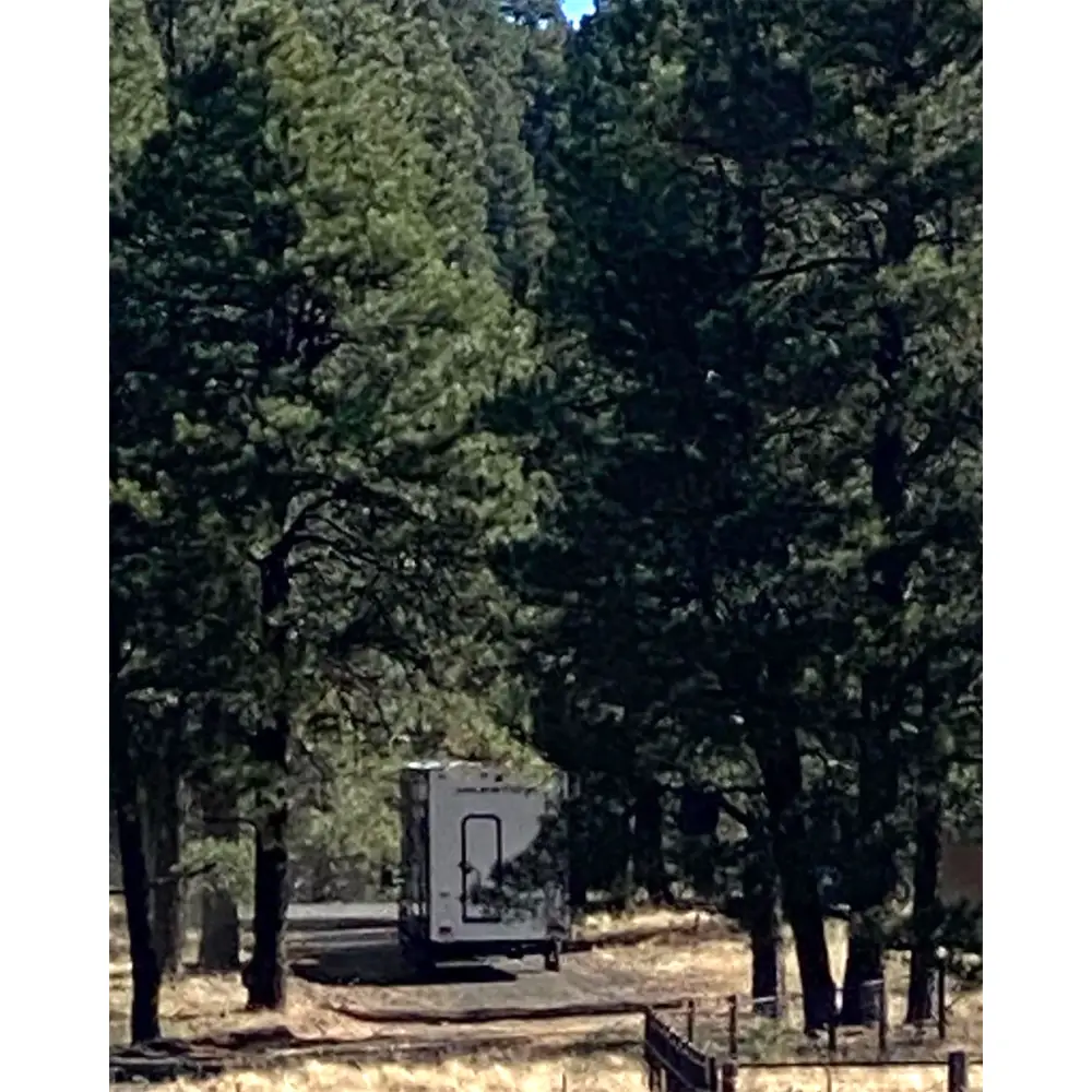 Sister Wives' Janelle Brown Officially Moves Out of RV: 'So Long'