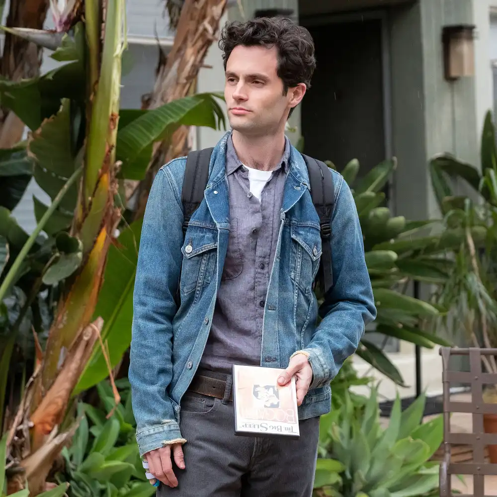 You Fans Uncover Show Unexpected Connection Gilmore Girls