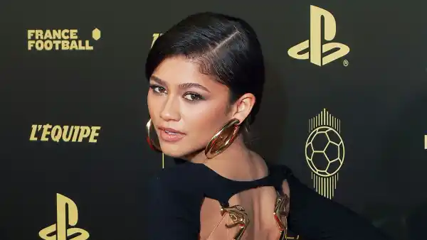 Zendaya Red Carpet Dress Has Gold Spine Inspired Dr Octopus