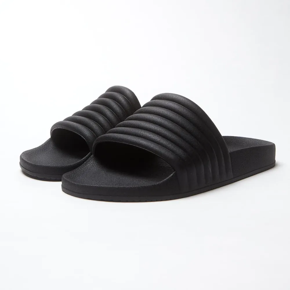 black-friday-deals-girlfriend-collective