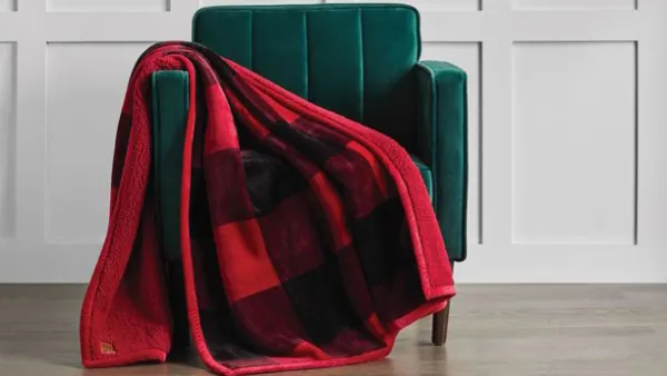 buffalo-plaid-throw