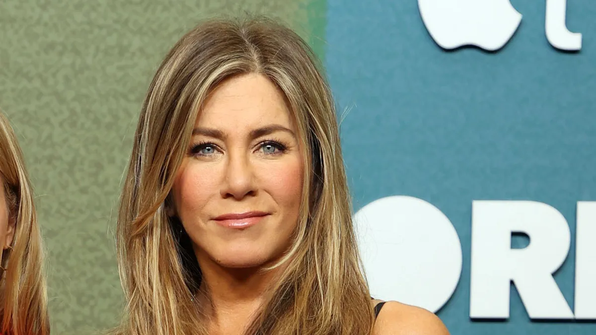 jennifer-aniston-byredo-candle