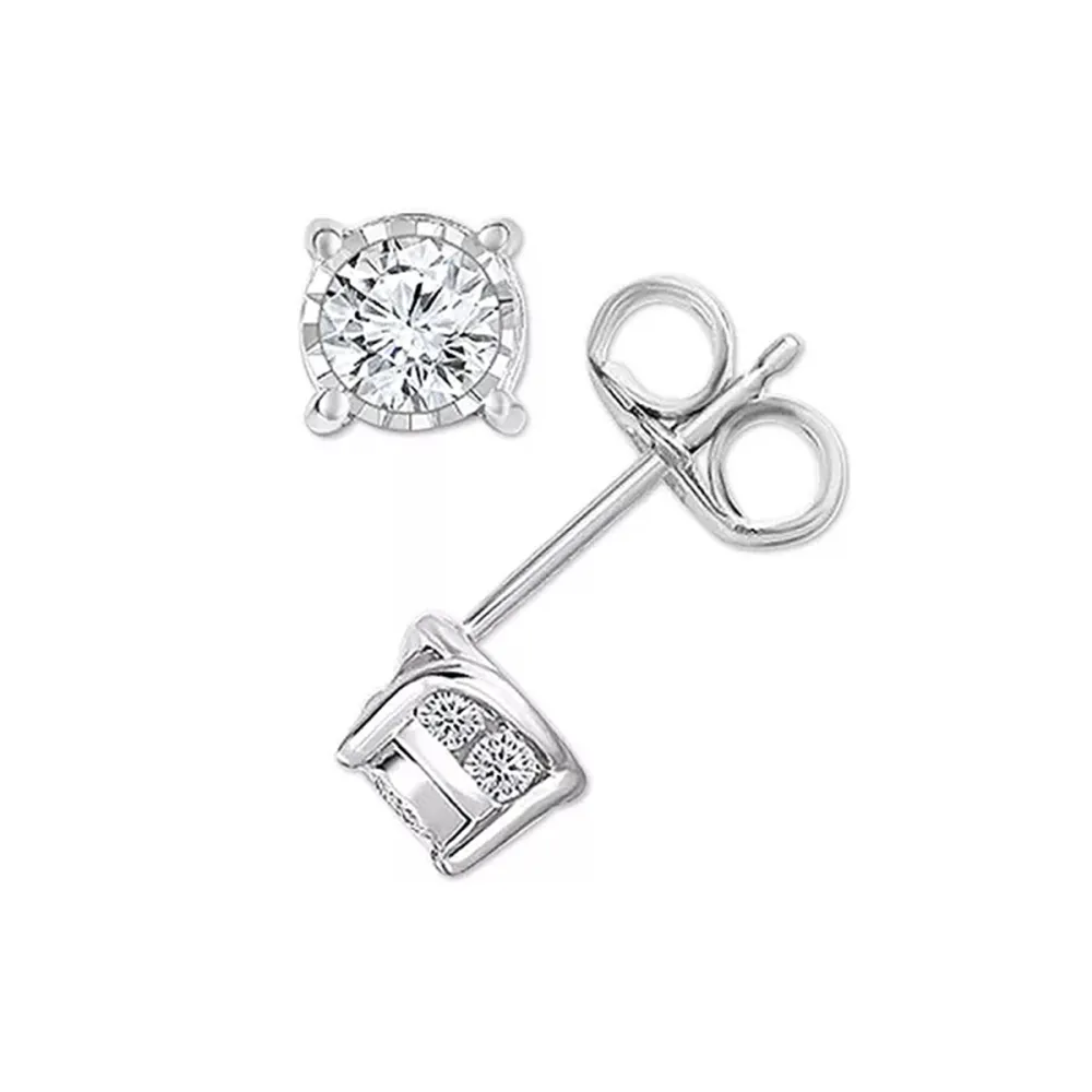 macys-cyber-week-diamond-earrings