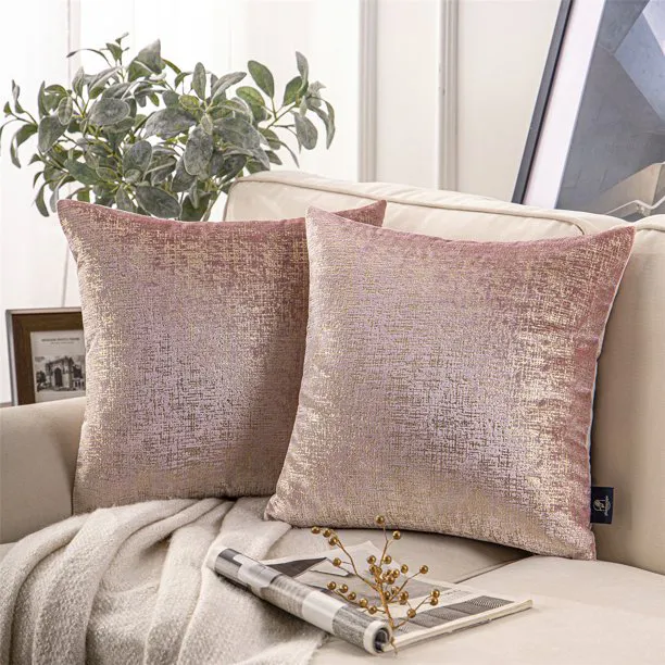 metallic-pillows
