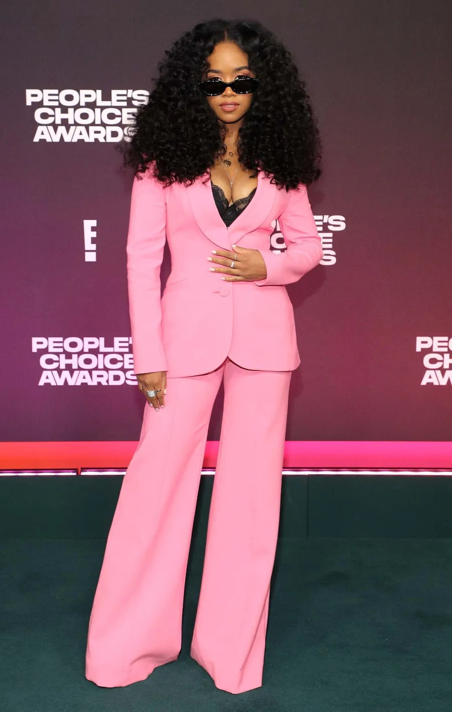 2021 Peoples Choice Awards See What Stars Wore Peoples Choice Awards