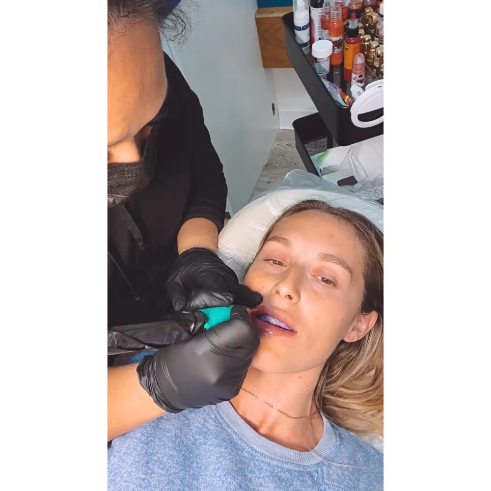 Alexa PenaVega Films Lip Brushing Procedure for Curious Fans: &lsquo;I&rsquo;ve Been Getting So Many Questions&rsquo;