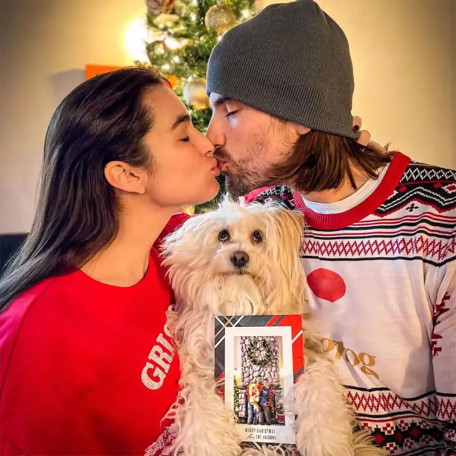 Ashley Iaconetti Celebrity Holiday Cards of 2021