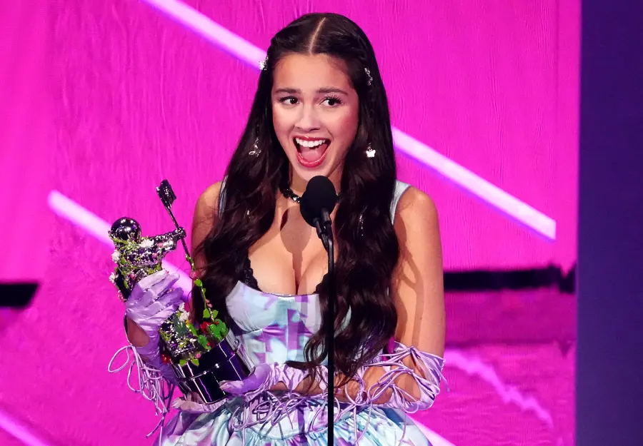 Best Photos of 2021 Celebrities Who Stole the Show