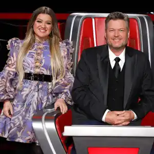 Blake Shelton Jokes Kelly Clarkson Is the ‘Second Worst’ Coach in ‘Voice’ History