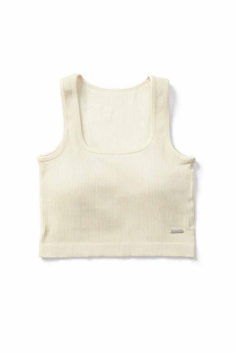 Cassie Randolph Teams Up With Lilias Active Athleisure Line