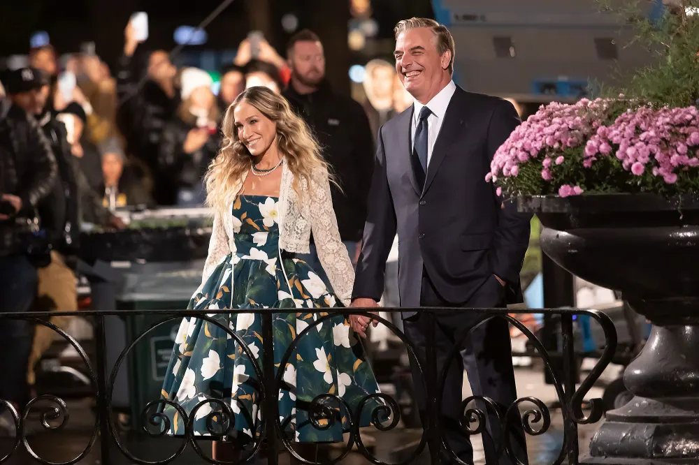 Chris Noth Weighs-In on Sad and Uncomfortable Feud Between Sarah Jessica Parker and Kim Cattrall