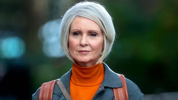 Cynthia Nixon Reveals Why Miranda Has Gray Hair SATC Revival