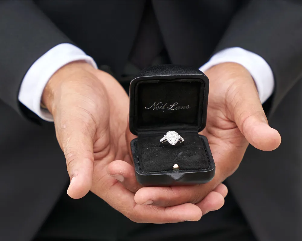 Details on Bachelorette Michelle Young Engagement Ring From Nayte Olukoya 2