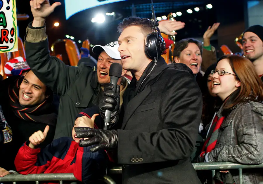 Everything to Know About ‘Dick Clark’s New Year’s Rockin’ Eve’ 2022