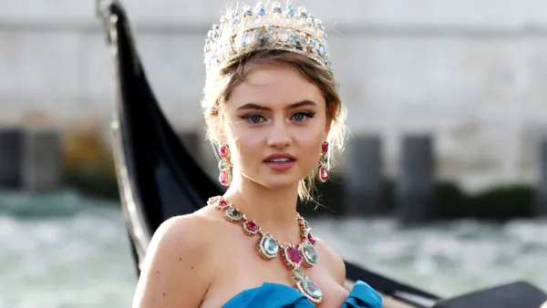 Heidi Klum’s Daughter Leni ‘Wasn’t That Nervous’ for Her 1st Fashion Show