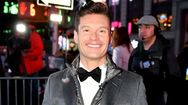 How to Watch Dick Clark's New Year's Rockin' Eve