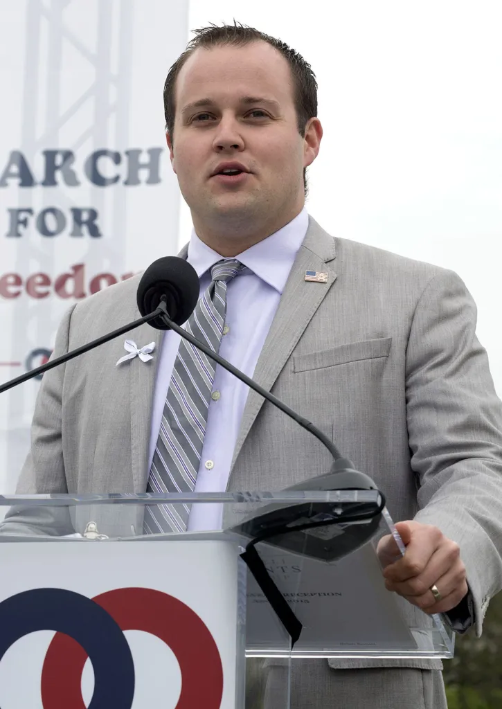 How the Duggar Family Celebrated Christmas Together After Josh Duggar Conviction 1