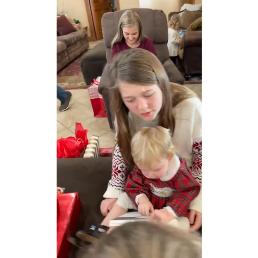 How the Duggar Family Celebrated Christmas Together After Josh Duggar Conviction 12
