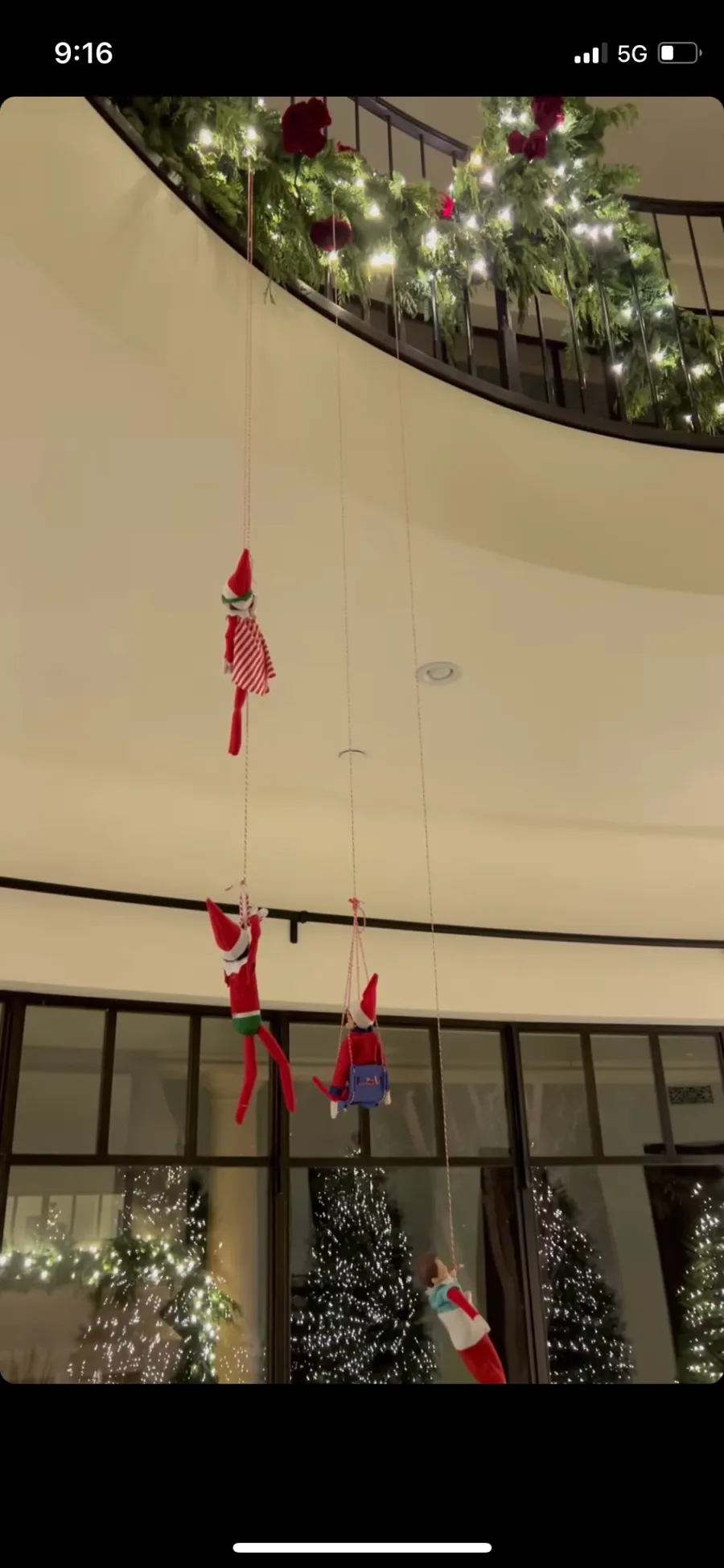 Kourtney Kardashian's Elf on a Shelf