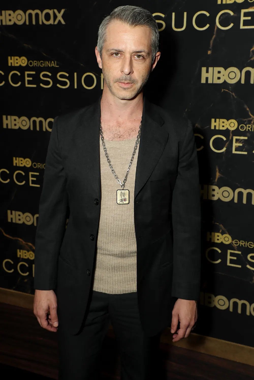 Jeremy Strong's &lsquo;Succession&rsquo; Costars Respond to His Intense Method Acting Approach