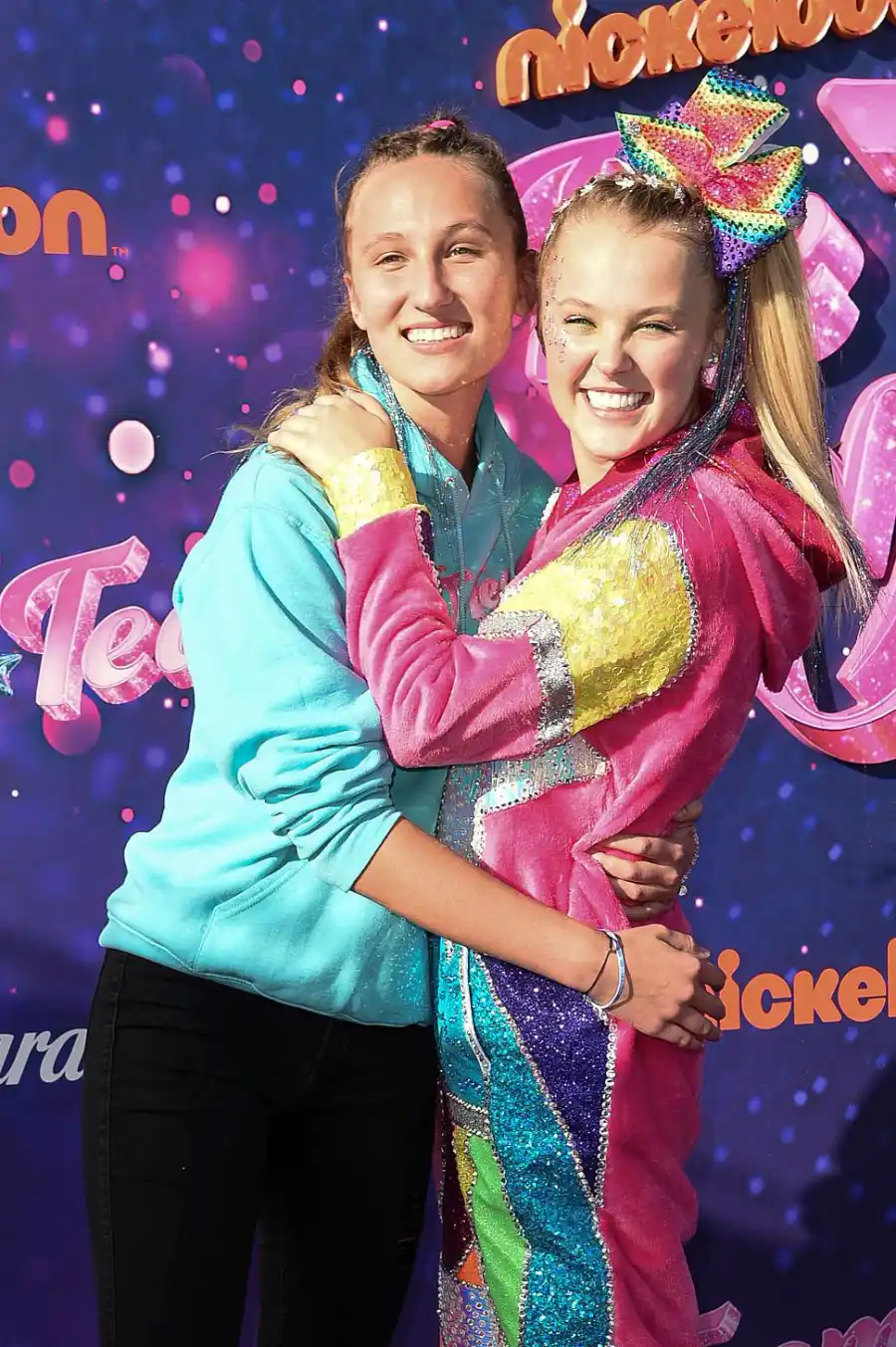 Jojo Siwa and Kylie Prew Most Surprising Celebrity Hookups of 2021