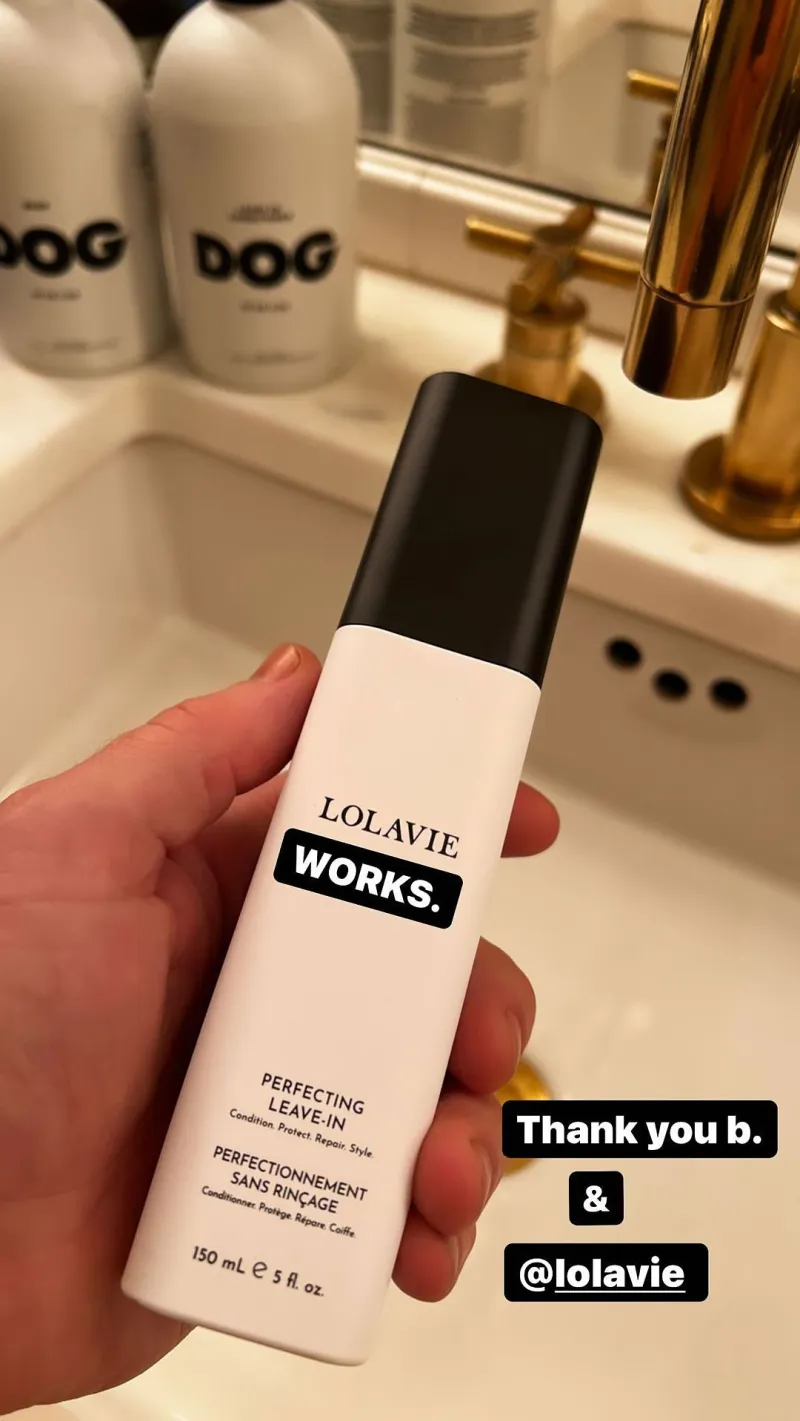 Justin Theroux Is a Big Fan of Ex Jennifer Aniston’s Hair Brand LolaVei