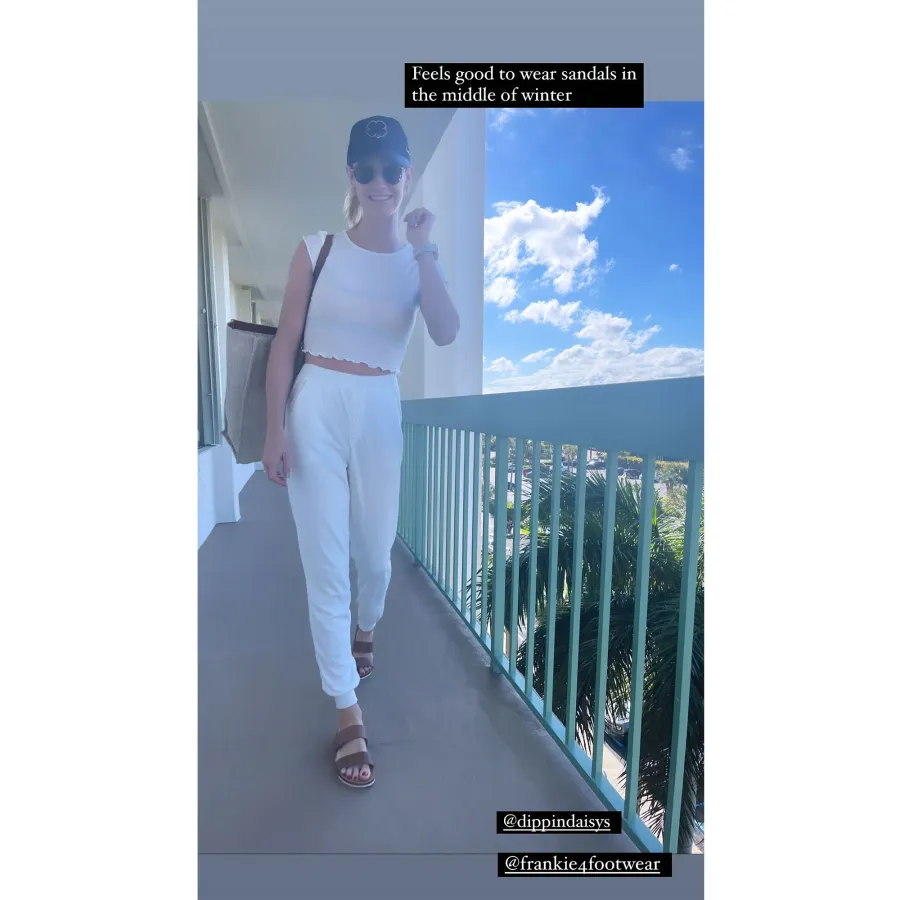 Meghan King Takes 3 Kids on Florida Vacation 4