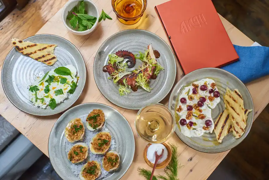 Happy New Year! Ring in 2022 at New York City Hottest Restaurants