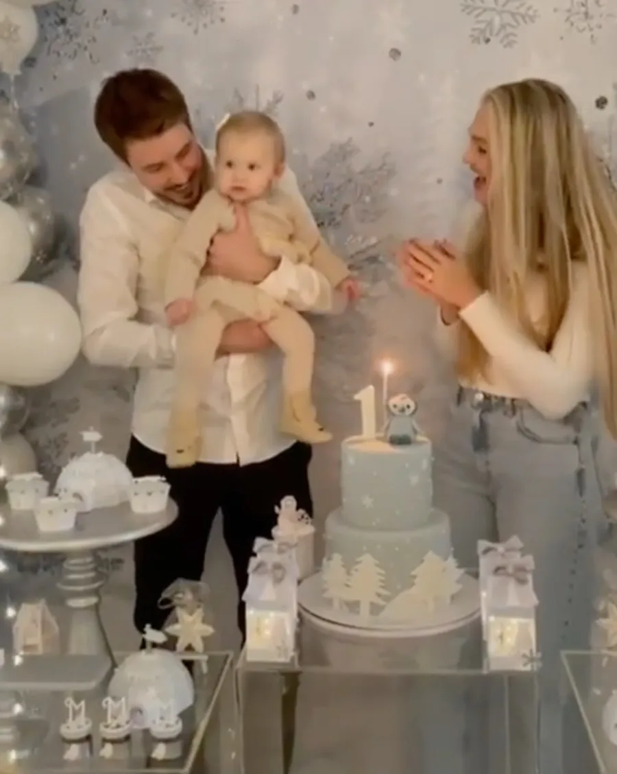 Romee Strijd More Parents Celebrate Kids' 2021 Birthdays