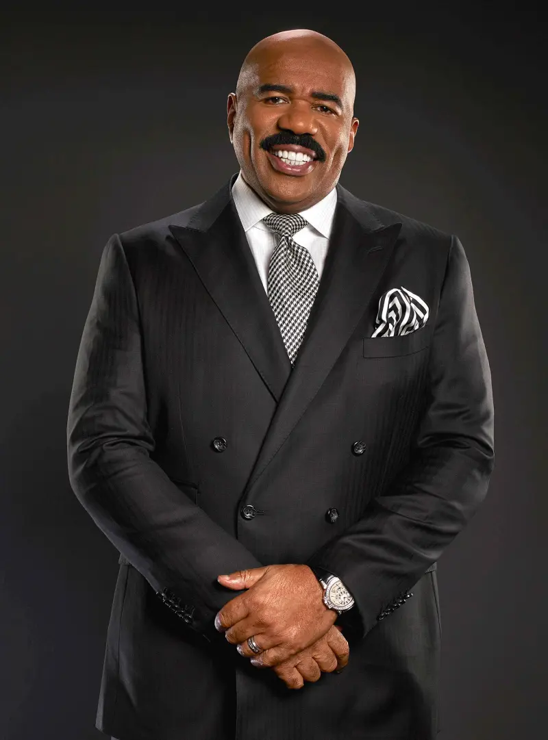 Steve Harvey Messes Up Again at 2021 Miss Universe Competition 01
