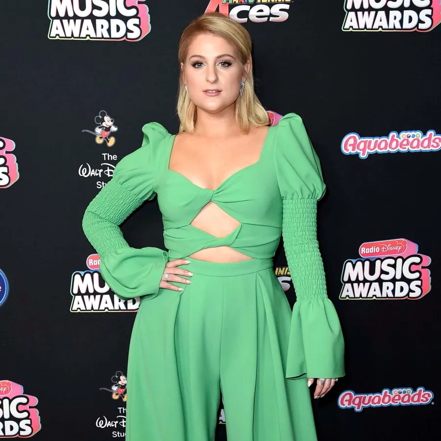 TMI Alert Jana Kramer More Celebs Who Overshared 2021