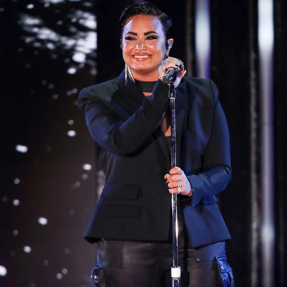 Why Demi Lovato No Longer Supports Their &lsquo;California Sober&rsquo; Ways