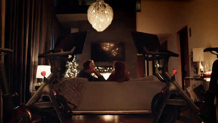 &lsquo;He&rsquo;s Alive!&rsquo; Ryan Reynolds and Chris Noth Team Up for Peloton Ad After &lsquo;And Just Like That&rsquo;