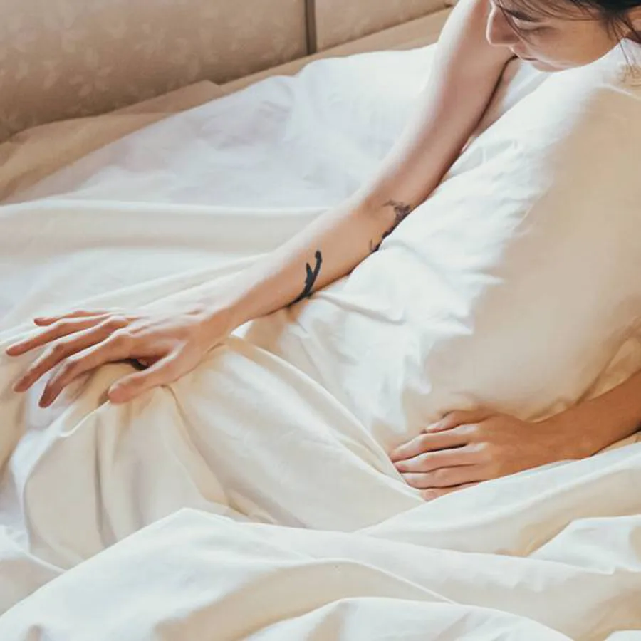 last-minute-gifts-aizome-bedding-sheet-set