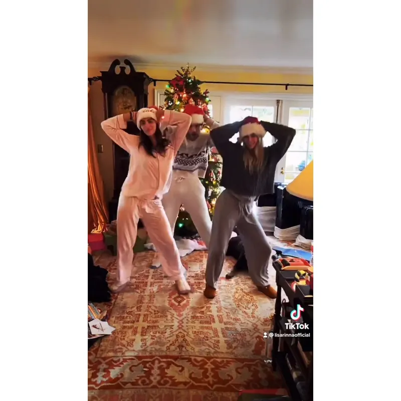 Amelia Gray Hamlin Calls Out Mom Lisa Rinna Over Posting a TikTok: 'No Way You Posted This'