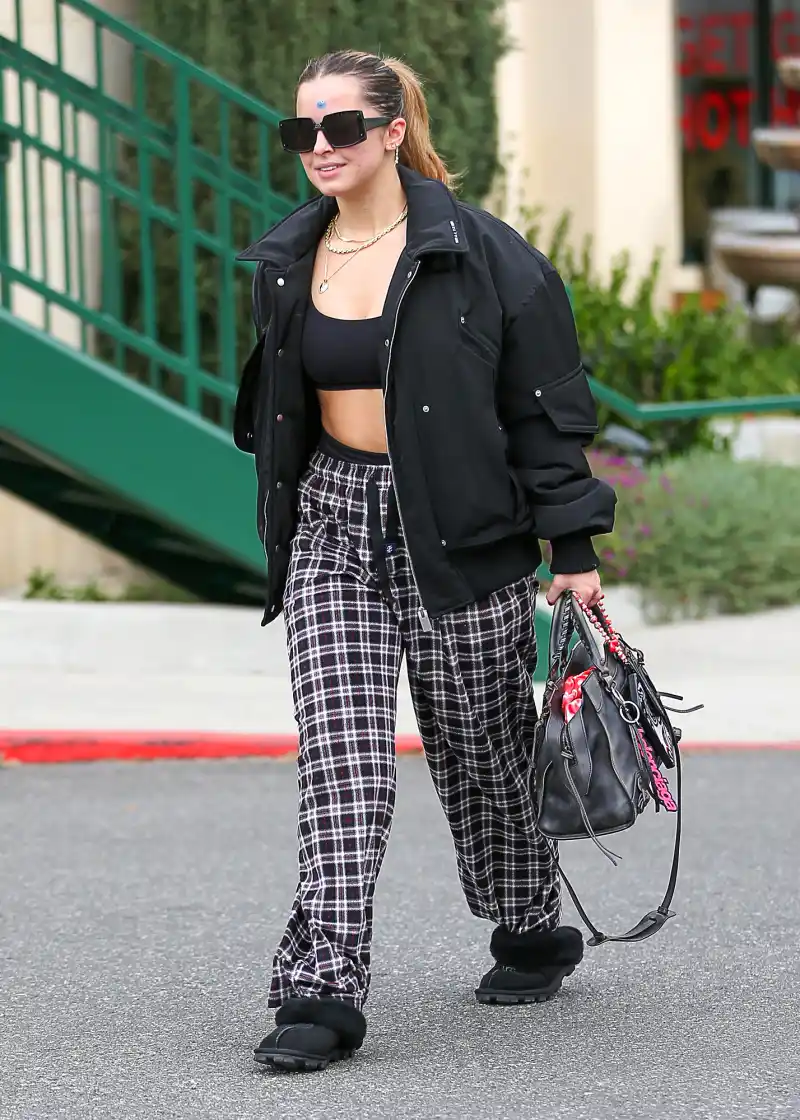 Addison Rae, Ugg slippers