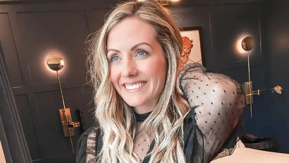 BiP’s Carly Waddell Jokes About 'Trying to Get Back' in Dating Scene After Evan Bass Split