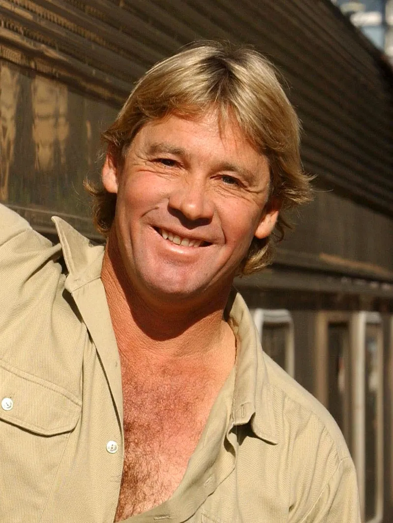 Bindi Irwin Gets Meaningful Tattoo in Late Father Steve’s Handwriting 4