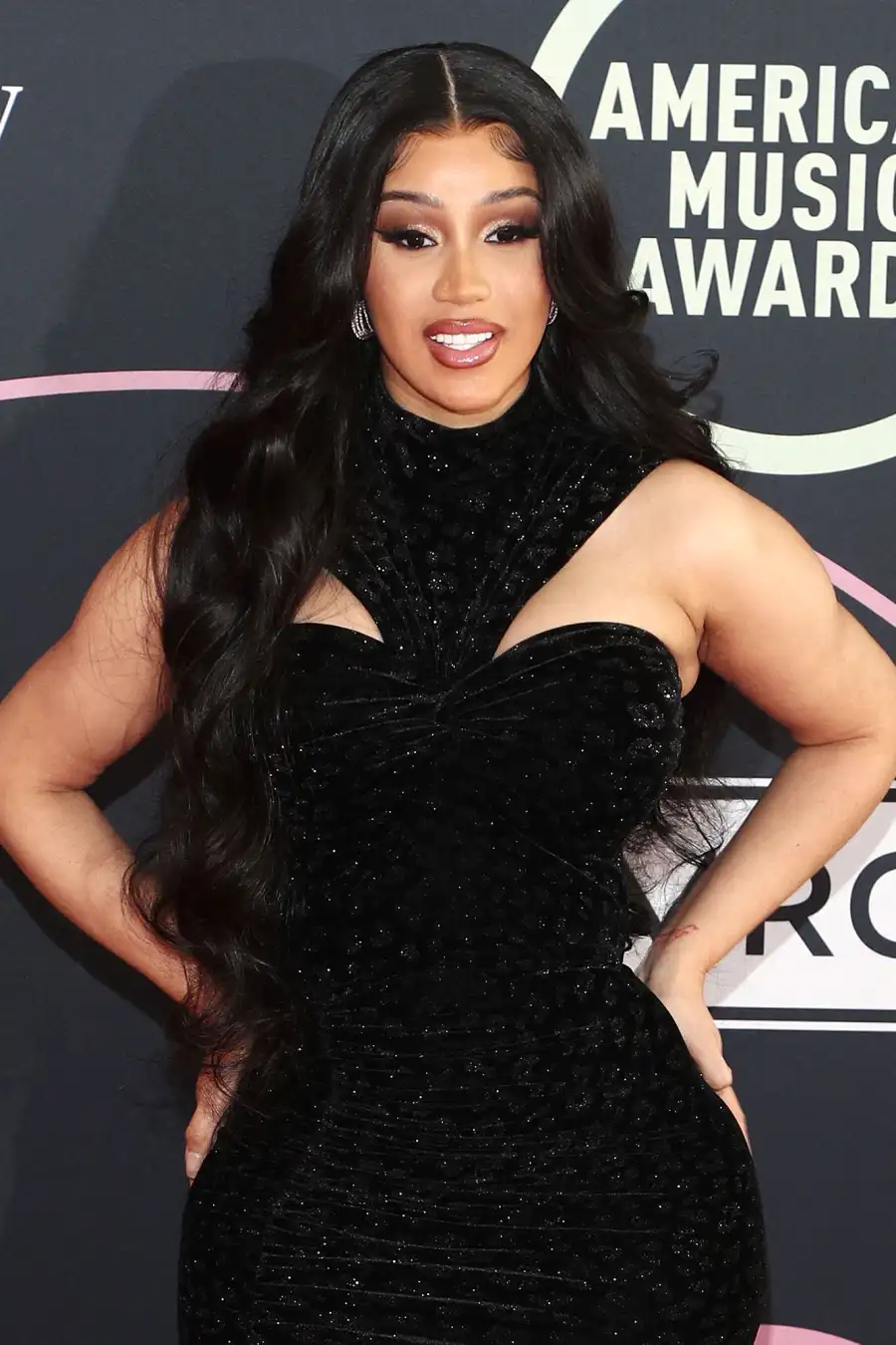 Cardi B Stars React to Andre Leon Talley Death