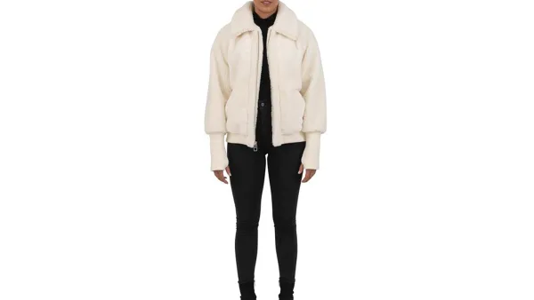 Cyn & Luca Women's Oversized Faux Fur Jacket