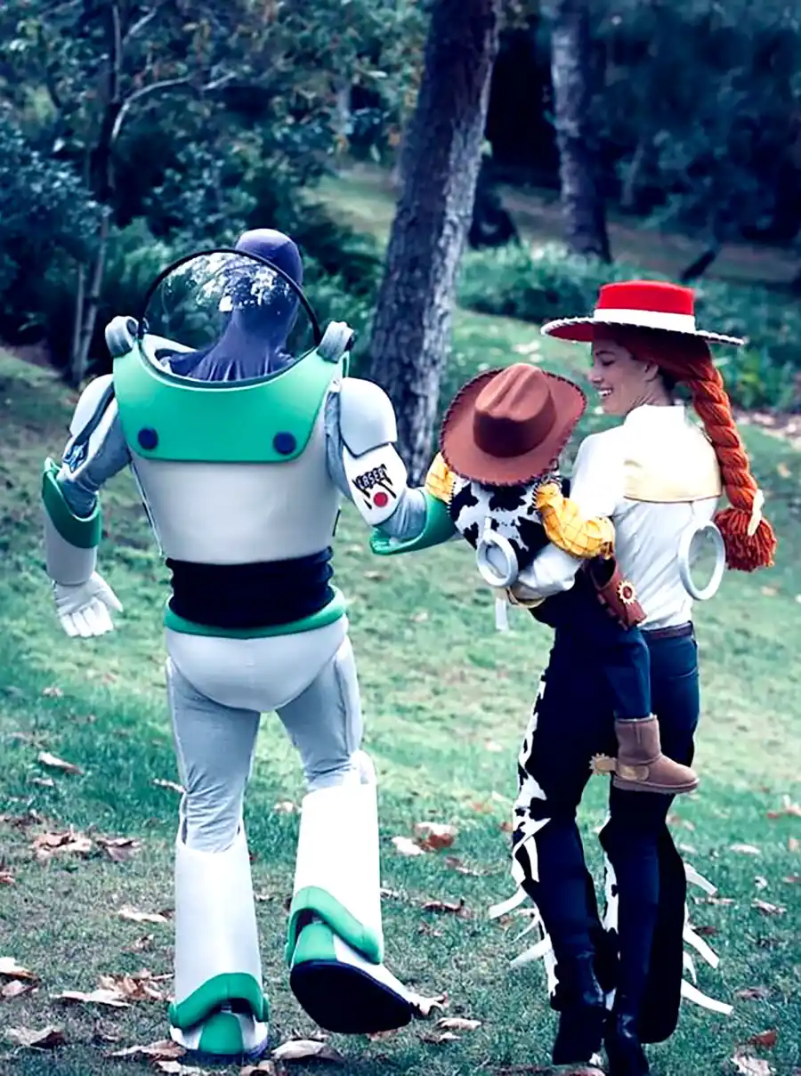 Halloween 2017 Celebrity Couples Costumes Justin Timberlake Jessica Biel