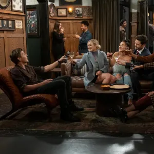 How I Met Your Father Pays Tribute to How I Met Your Mother