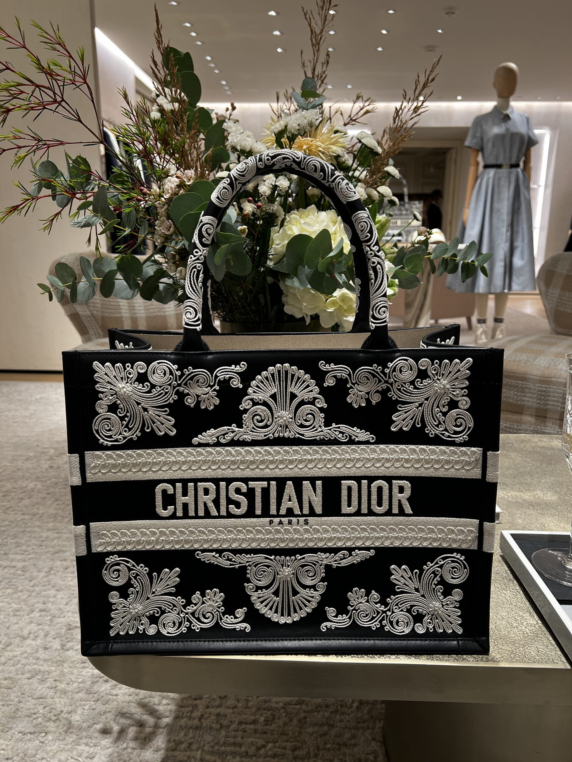 Dior Book tote,Dior Prices