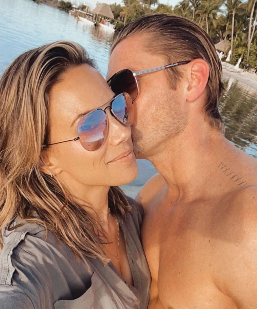 Jana Kramer Dating History