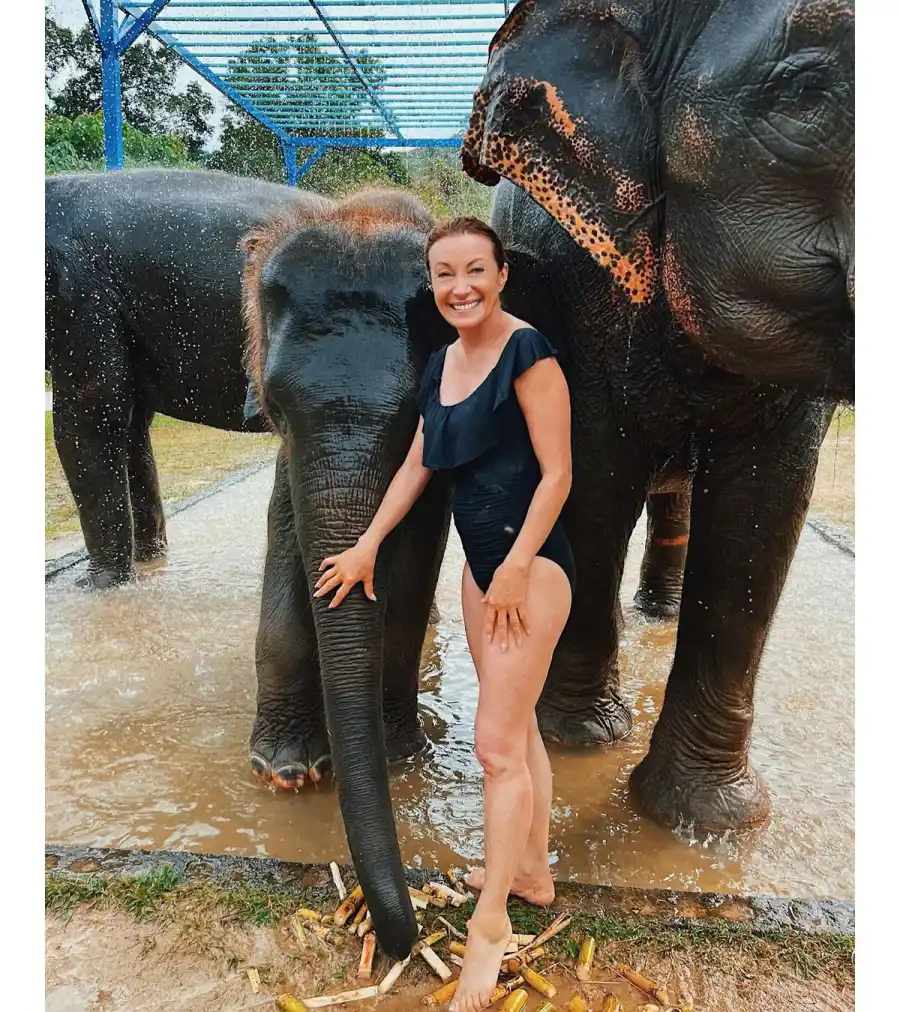 Jane Seymour Celebs Wearing Sexy One-Piece Swimsuits in 2022