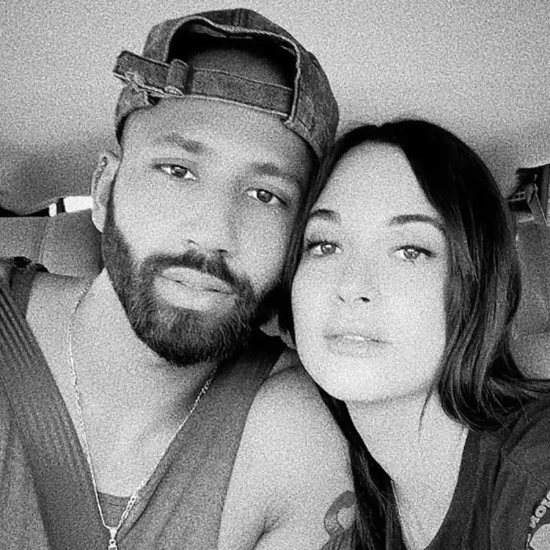 Kacey Musgraves BF Cole Schafer Relationship Timeline
